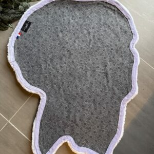 Tapis geek Trunks avec dos antidérapant et finition coton sergé – vue complète à plat